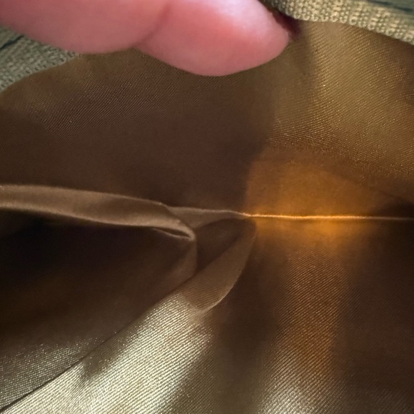 Hand Beaded Mosaic Wristlet with Gold Accents - Picture 5 of 6